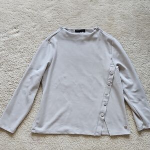 Adrienne Vittadini Light Gray Long Sleeve Top